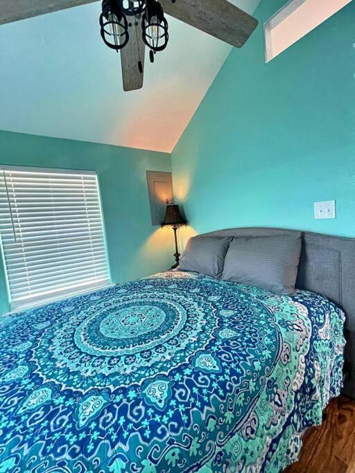 The Pink Flamingo Beach Gulf Views Freeport Exterior photo