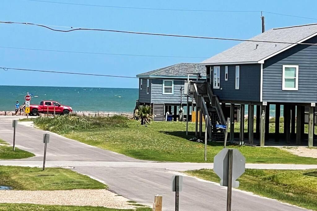 The Pink Flamingo Beach Gulf Views Freeport Exterior photo